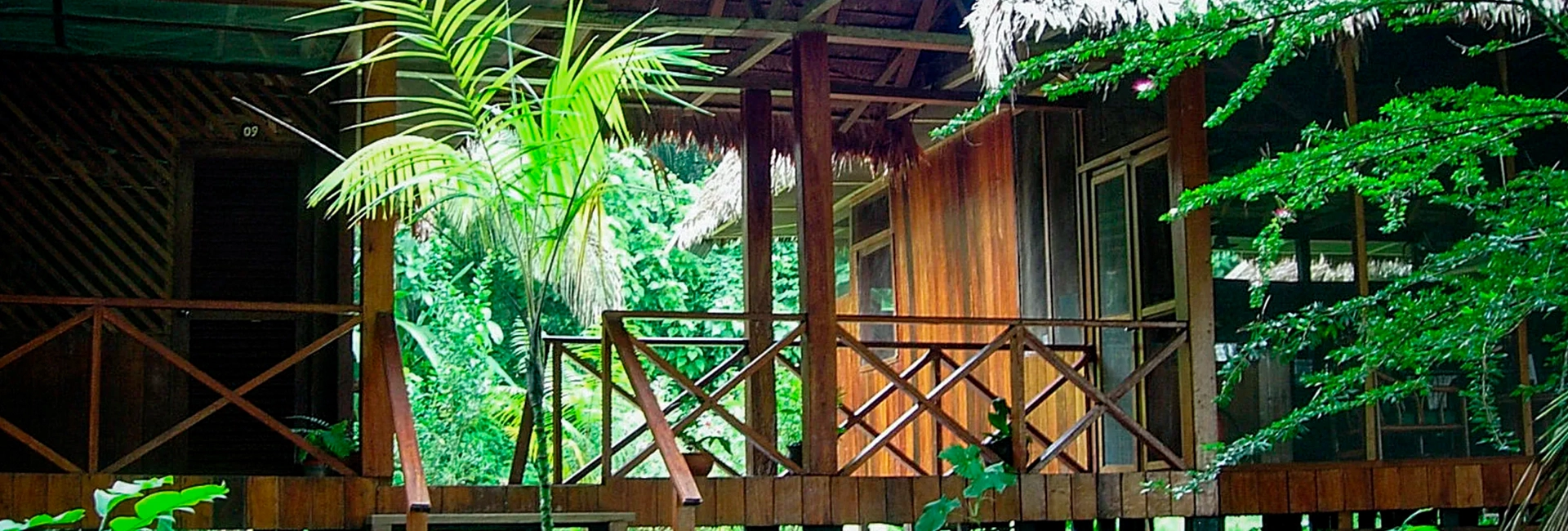 Lodge del lago Sandoval 3 días y 2 noches