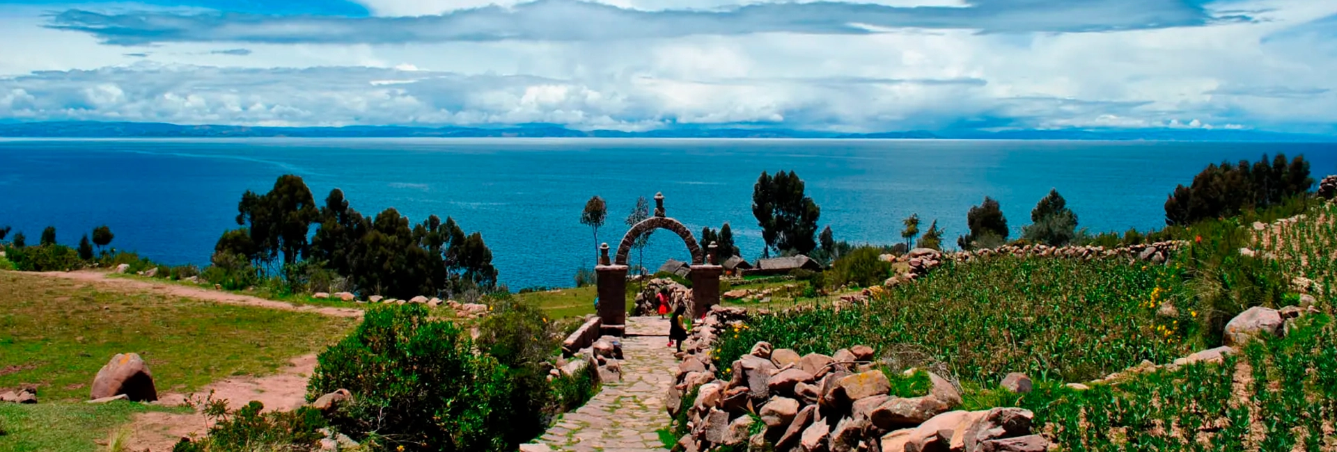Lago Titicaca con alojamiento familiar